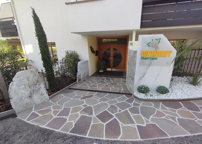 Hotel Garni Weingut Merano